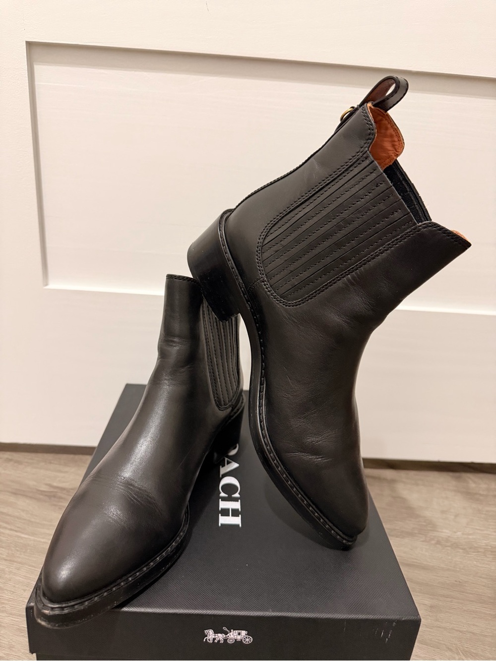 Coach Black Bowery Bootie leather ankle boots Size 8